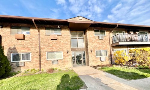 apt-116-802 E Old Willow Rd, Prospect Heights, IL, 60070-2108 | Card Image