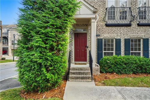 1940 Discovery Park Ln, Decatur, GA, 30033-7700 | Card Image