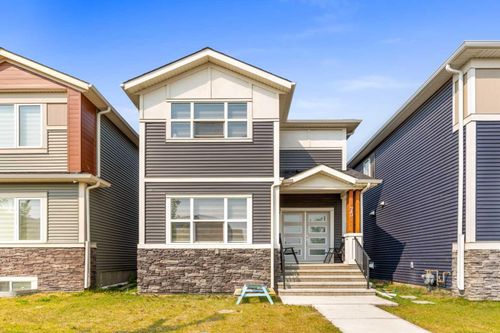 75 Homestead Pk Ne, Calgary, AB, T3J2K7 | Card Image