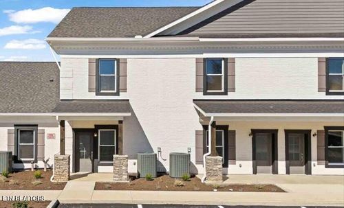 e-4411 Legends Way, Maryville, TN, 37801-9606 | Card Image