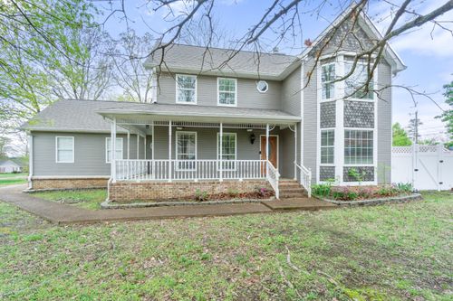 8517 Creek Stone Dr, Chattanooga, TN, 37421-2739 | Card Image
