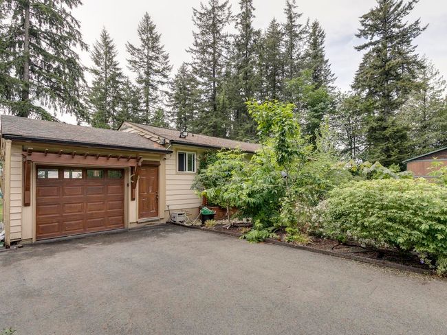 26521 Lougheed Highway, House other with 1 bedrooms, 1 bathrooms and 10 parking in Maple Ridge BC | Image 4