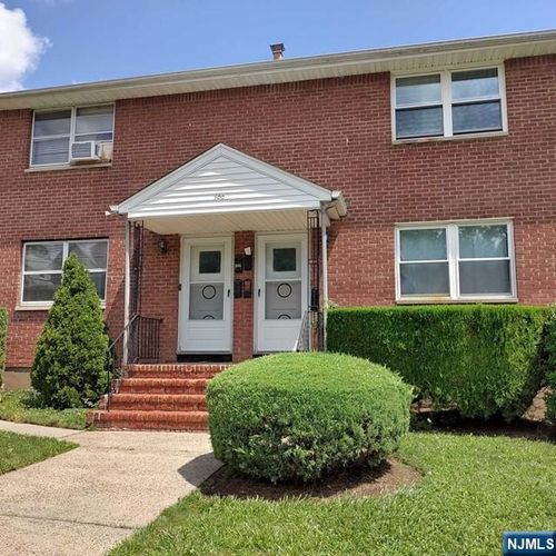 apt-2e-100 Clinton Pl, Hackensack, NJ, 07601-4668 | Card Image