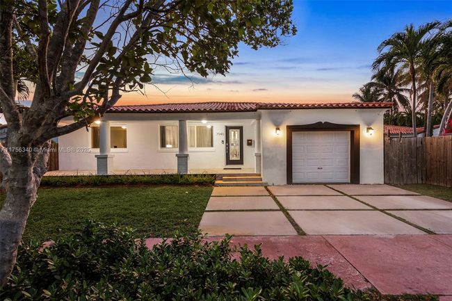 7940 Hawthorne Ave, House other with 4 bedrooms, 2 bathrooms and null parking in Miami Beach FL | Image 14