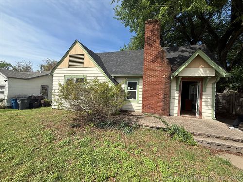 832 College Ave, Tulsa, OK, 74110-5113 | Card Image