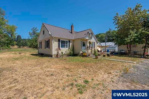 42111 Highway 226, Scio, OR, 97374-9350 | Card Image