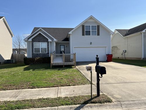 3655 Cindy Jo Dr S, Clarksville, TN, 37040-2573 | Card Image