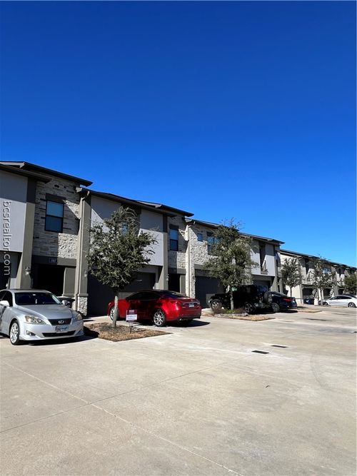 2817 Papa Bear Dr, College Station, TX, 77845-1416 | Card Image