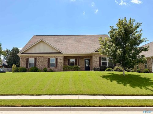 13806 Azalea Ridge Ln, Huntsville, AL, 35803-3448 | Card Image