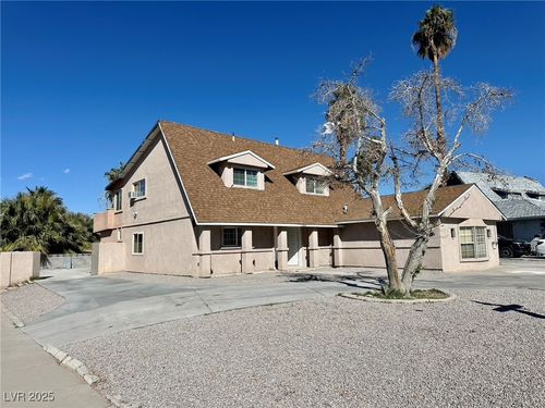 3030 Plaza St, Las Vegas, NV, 89121-2165 | Card Image
