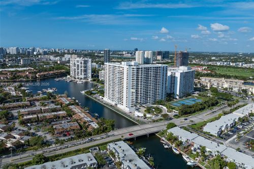 517-2500 Parkview Dr, Hallandale Beach, FL, 33009-2806 | Card Image