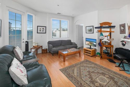 unit-225-3950 Ohio St, San Diego, CA, 92104-3068 | Card Image