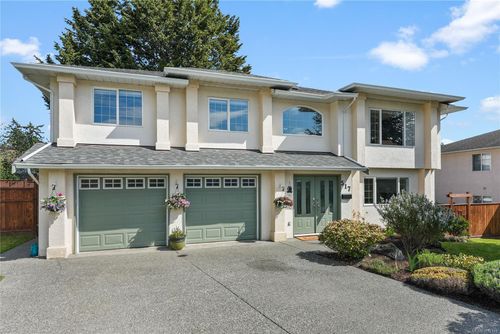 517 Pamela Pl, Victoria, BC, V8Z4H1 | Card Image