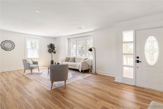 11121 Lawyers Rd, House other with 6 bedrooms, 3 bathrooms and null parking in Prince George VA | Image 5