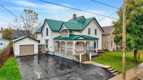 115 W Main St, Welland, ON, L3C4Z8 | Card Image