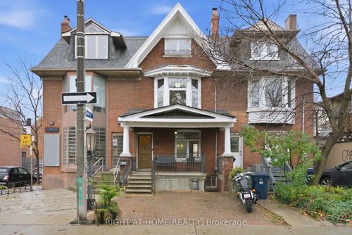 36 Clinton St, Toronto, ON, M6J2P2 | Card Image