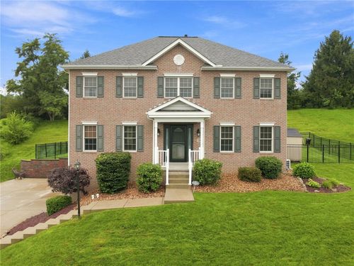 214 Murdock Way, Greensburg, PA, 15601-8613 | Card Image