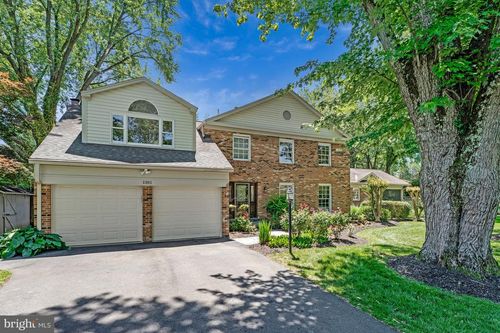 1301 Stone Meadow Way, VIENNA, VA, 22182-1454 | Card Image