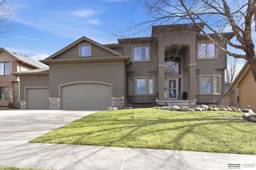 615 S 196th Avenue, Elkhorn, NE, 68022 | Card Image