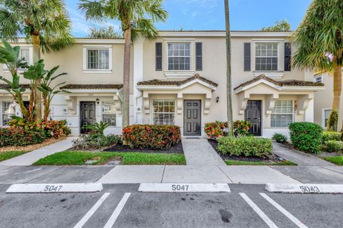 5047-5047 Palmbrooke Cir, West Palm Beach, FL, 33417-7538 | Card Image
