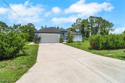765 Aprile Ave S, Lehigh Acres, FL, 33974-2520 | Card Image