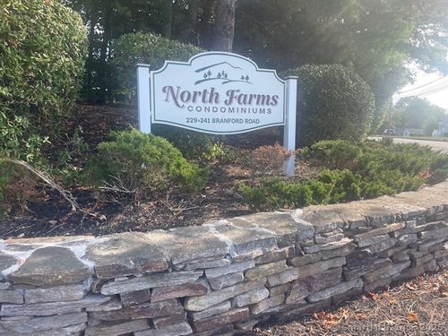 unit-332-229 Branford Rd, North Branford, CT, 06471-1372 | Card Image