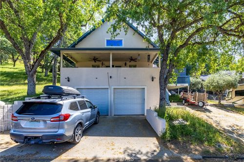 2646 Oak Shores Dr, Bradley, CA, 93426-9608 | Card Image