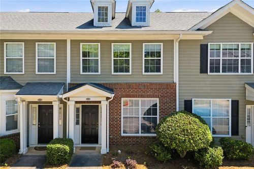 2086 Del Lago Cir Nw, Kennesaw, GA, 30152-8285 | Card Image