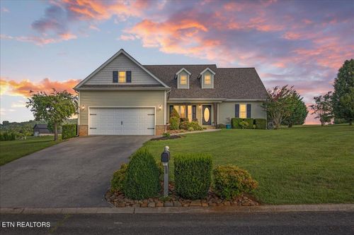300 Moores Way, Madisonville, TN, 37354-4038 | Card Image