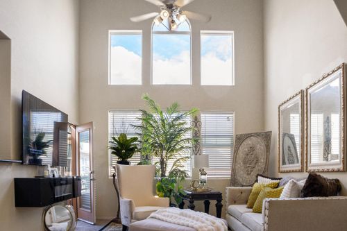 1124-1900 Danbrook Dr, Sacramento, CA, 95835-1683 | Card Image