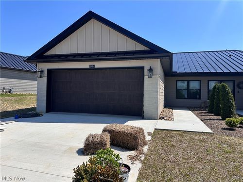 995 Beech Avenue, Millersburg, OH, 44654 | Card Image