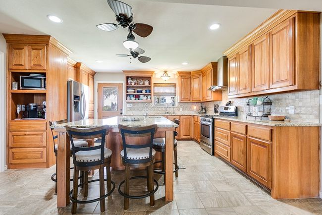 Kitchen | Image 4