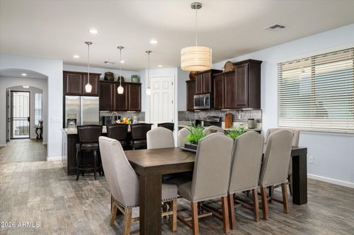 27039 N 75th Dr, Peoria, AZ, 85383-6270 | Card Image
