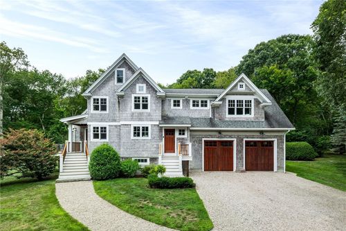 8 Indigo Point Rd, South Kingstown, RI, 02879-6146 | Card Image