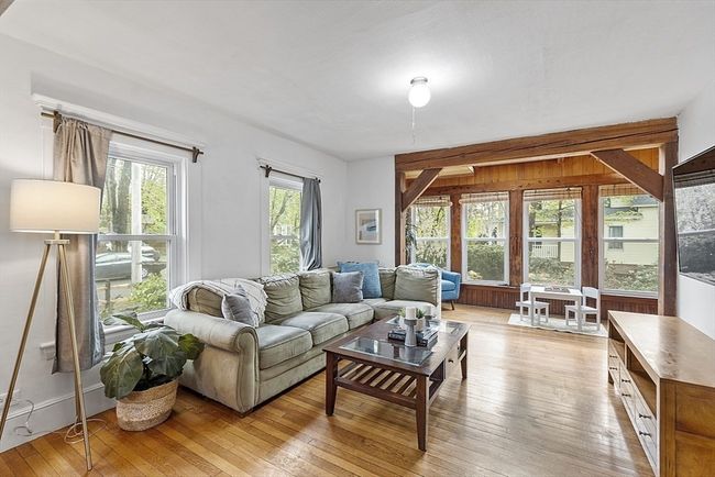 62 Maple St, House other with 3 bedrooms, 2 bathrooms and 4 parking in Acton MA | Image 6