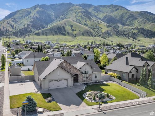 1872 N 1850 E, North Logan, UT, 84341-8808 | Card Image