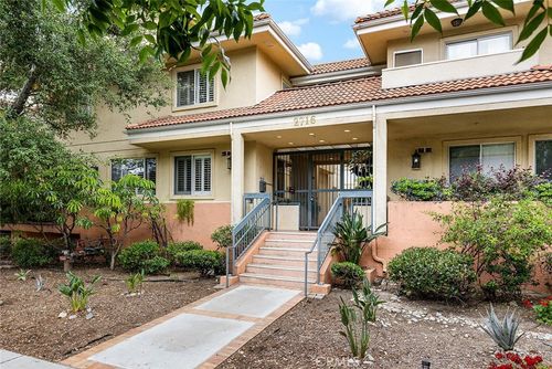 110-2716 Honolulu Ave, Montrose, CA, 91020-2301 | Card Image