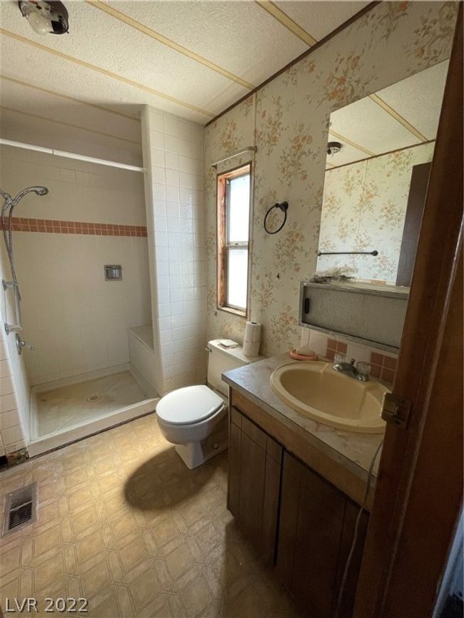 20 3rd Street, Sold in Mcgill Zoocasa