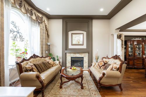 8370 168a St, Surrey, BC, V4N4T8 | Card Image