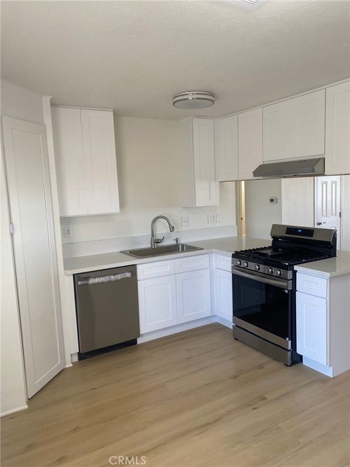 2-16001 Green Hill, Victorville, CA, 92394 | Card Image