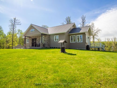 18668 Concession 12 Rd, Apple Hill, ON, K0C1B0 | Card Image