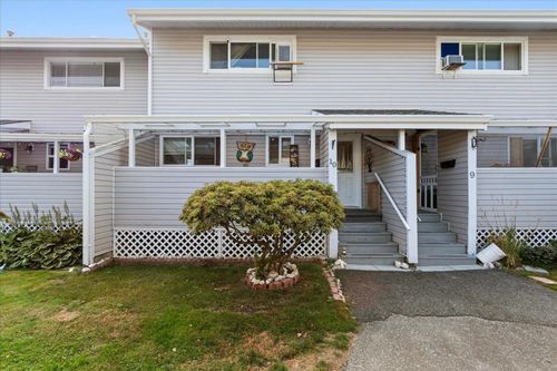 10-45215 Wolfe Rd, Chilliwack, BC, V2P1V5 | Card Image