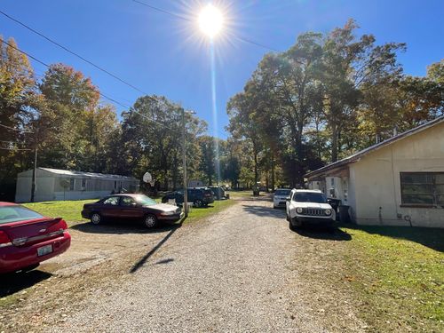 2885 Main St, Clay City, KY, 40312-8996 | Card Image