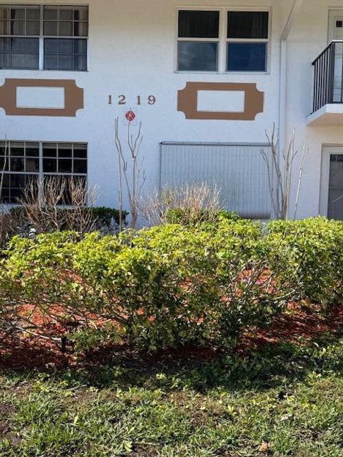 2-1219 S Lakes End Drive, Fort Pierce, FL, 34982 | Card Image