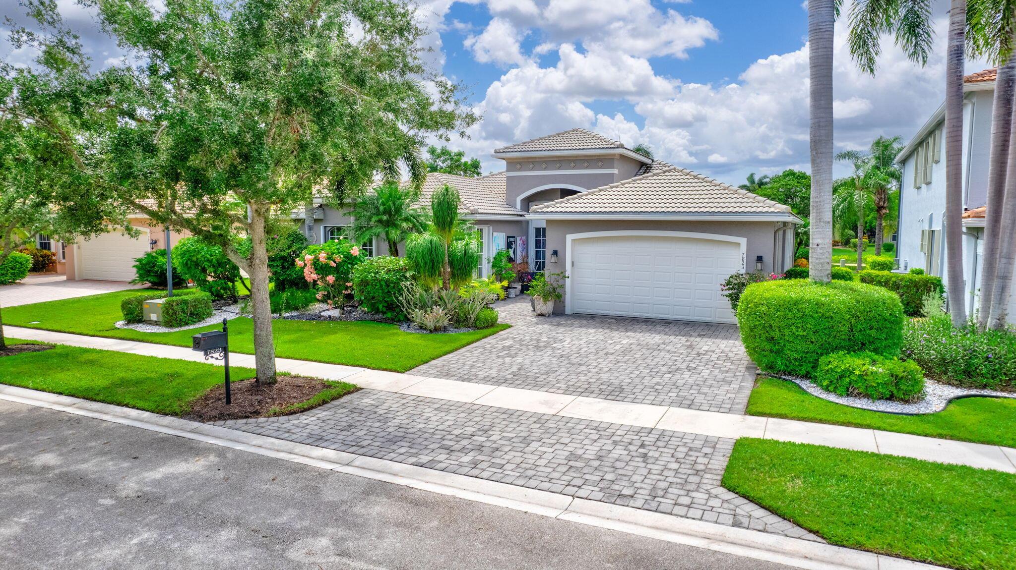 Marquis Ridge Ln, Lake Worth, FL 33467