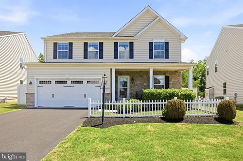 120 Marisa Ln, Gilbertsville, PA, 19525-8923 | Card Image