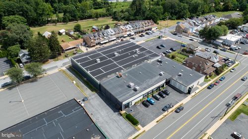 345 Morgantown Rd, Reading, PA, 19611-2058 | Card Image