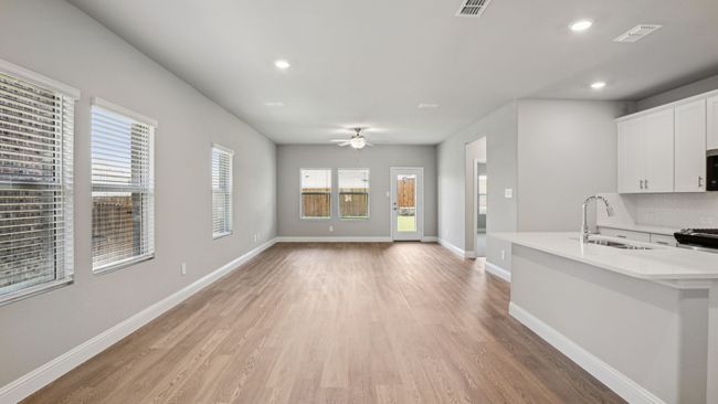 Photo is not of the actual home, but is an inspirational photo of builder’s model home and may depict options, furnishings, and/or decorator features that are not included. | Image 14