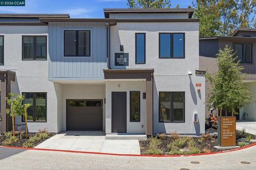 16-90 Woodbury Highlands Pl, Lafayette, CA, 94549-4462 | Card Image
