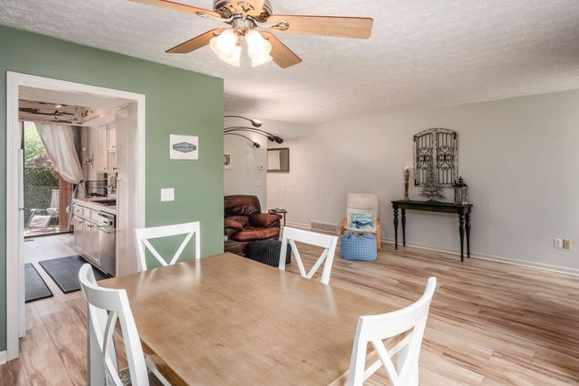 4958 Wintersong Ln, Condo with 2 bedrooms, 3 bathrooms and null parking in Westerville OH | Image 12